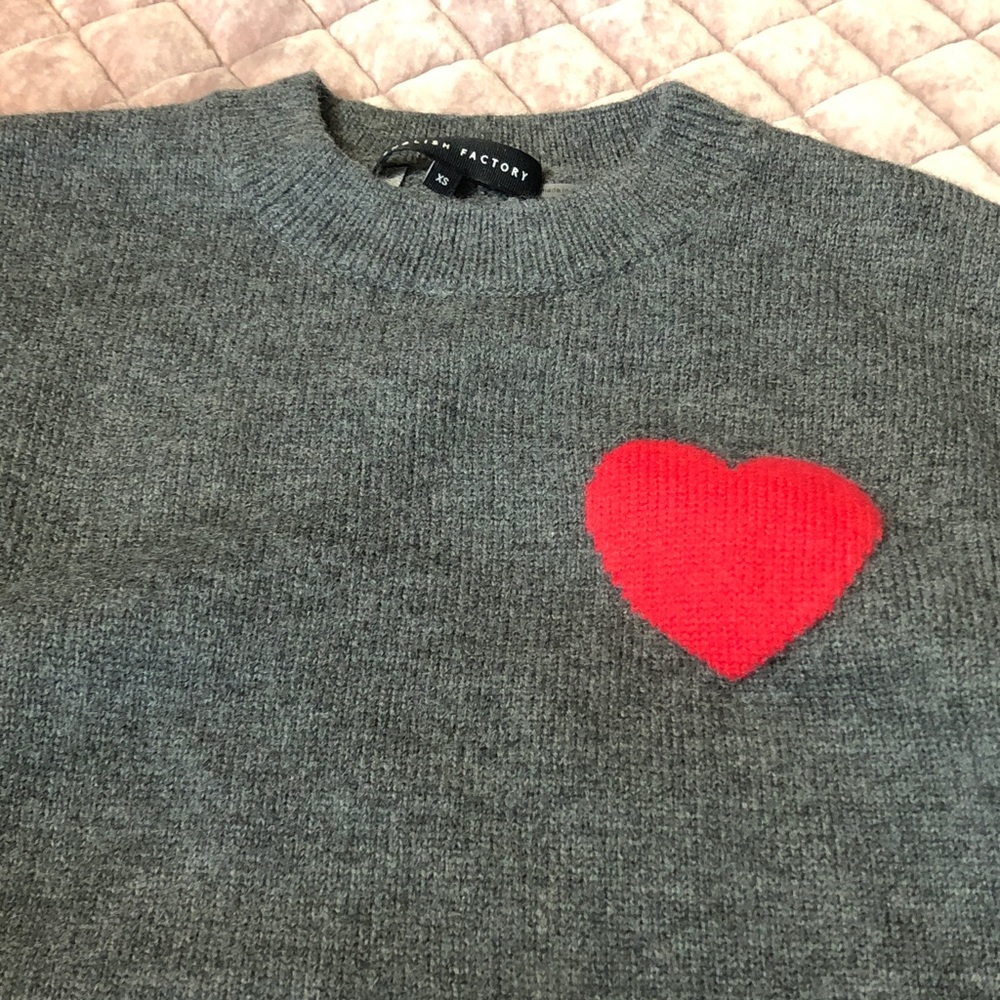 English factory heavy ♥️ sweater - Picture 3 of 6
